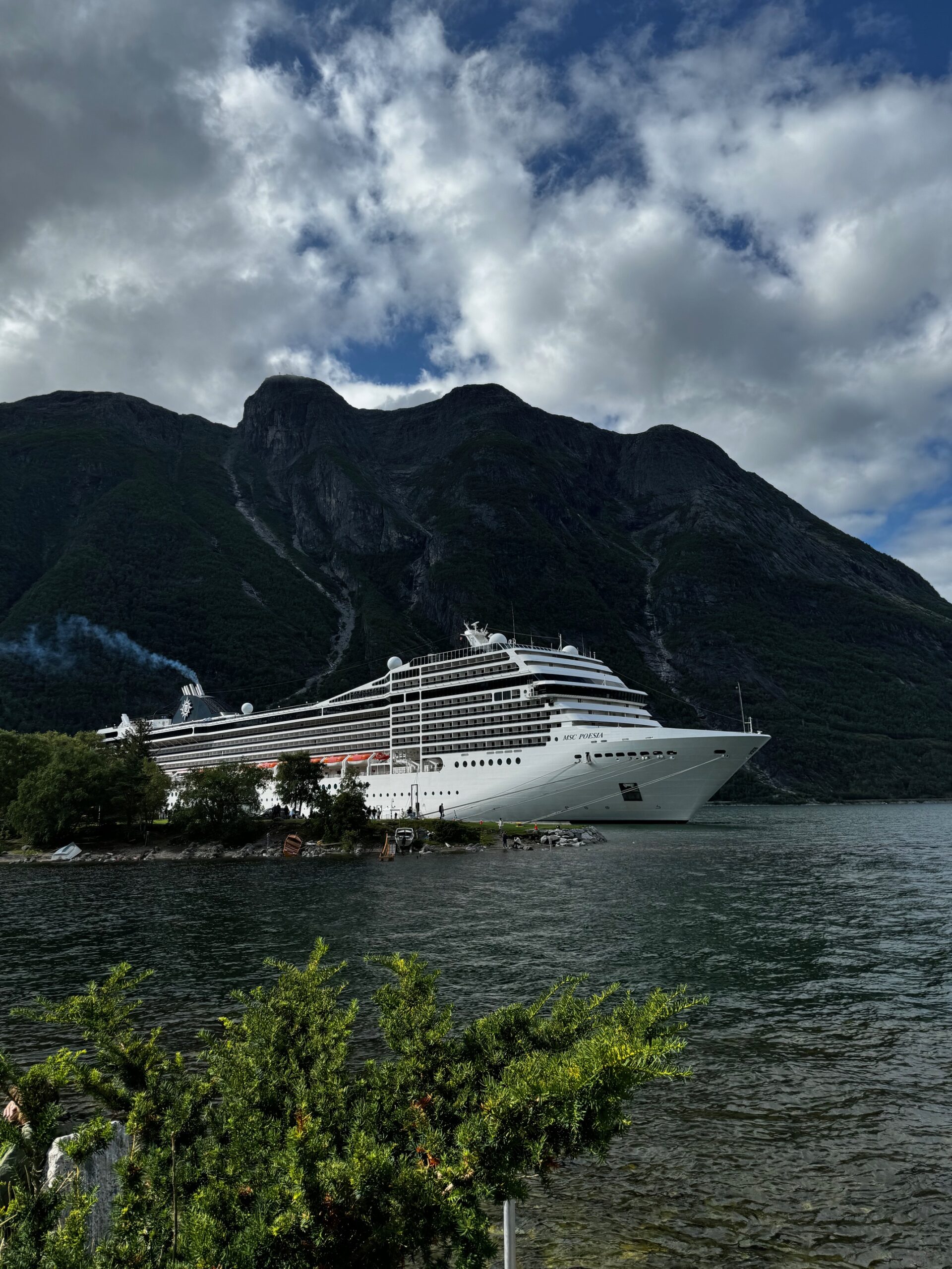 Pakiet REJS WYCIECZKOWCEM + lot + hotel + transfer